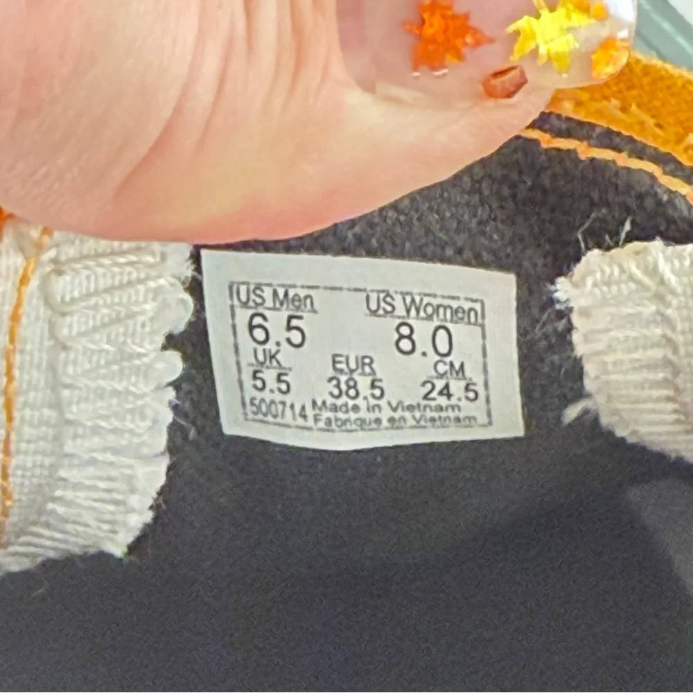 Vans Classic Slip-On Bold — Yellow Canvas | Women’s 8 / Men’s 6.5 - Picture 8 of 10